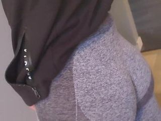Leggings making this ass ready for anal PART 2
