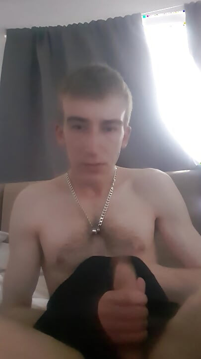 Teen lad chilling while wanking