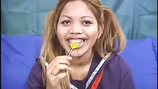 Young asian slut takes it in her wet pussy