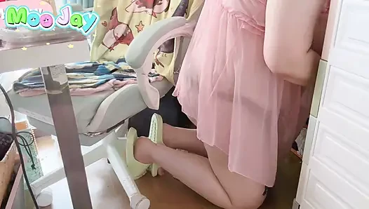 POV Roleplay: Stepsister knows you're peeking at her ass and big tits