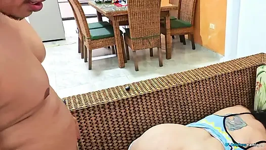 Какую хорошую услугу оказывает моя соседка, когда я плачу арендную плату!