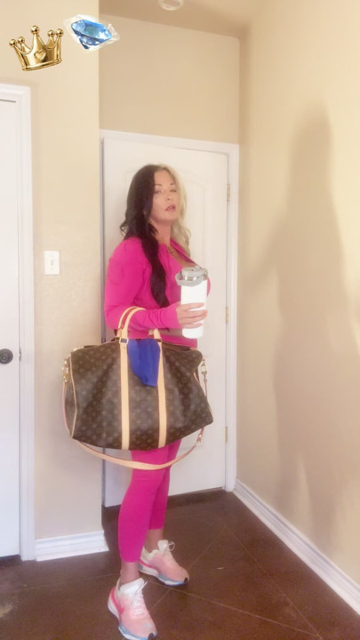 After-Gym Goddess: You Got My Attention - Sweaty post-gym MILF strips down, worships her own body, and fucks herself deep.