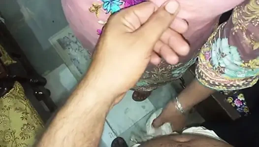 Дези Деревенская школьница трахает тугую киску учительница XXX, индийская школьница дези, тугая киска, СЕКС ММС