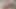 Milf masturbiert mit ihrem lieblings-vibrator auf dem bett