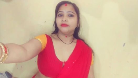 Bhabhi ne Chut gili karke faad li dragon condom dal ke hot sexy.