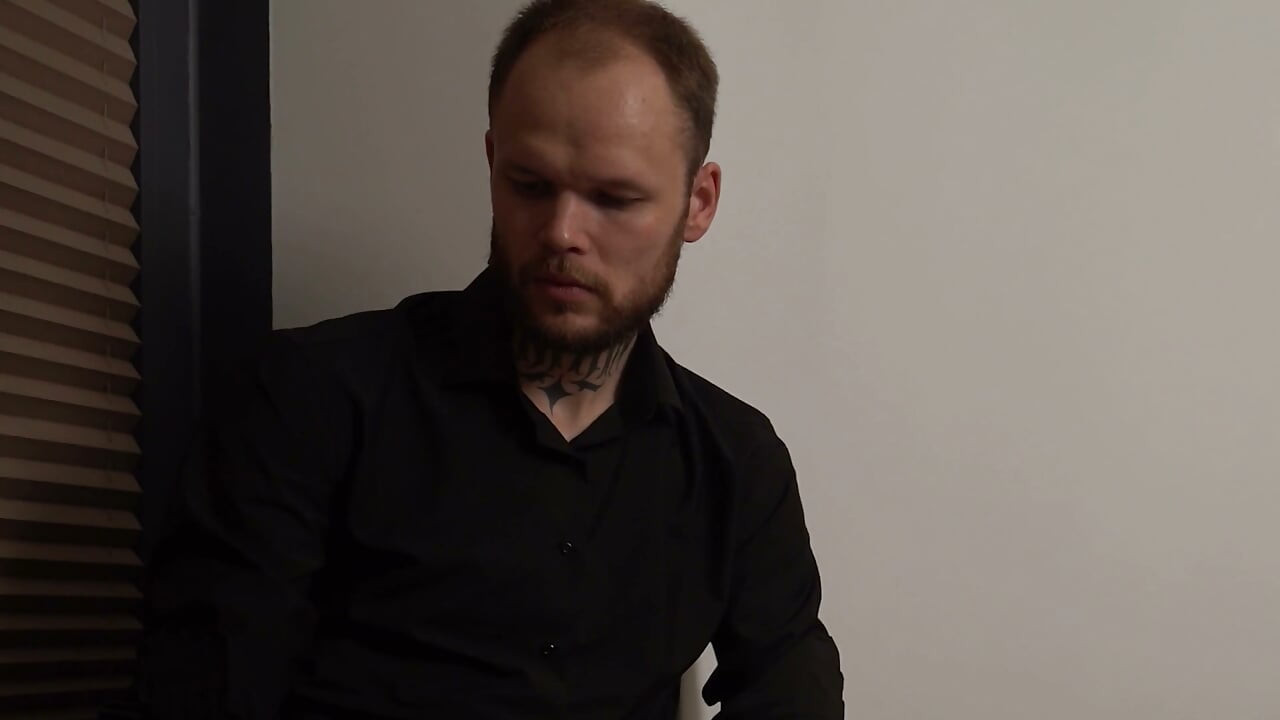 I Was Jerking off Right in Front of My Stepsister She Let Me Fuck Her and Fill Her Pussy with Sperm.