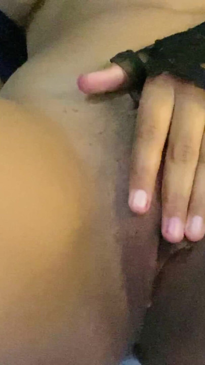 Sexy indian pussy fucking with sex toy | Clip 1