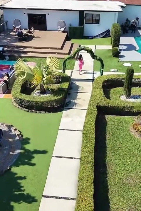 Tenemos acceso a la casa de los creadores más exclusiva - the Circle