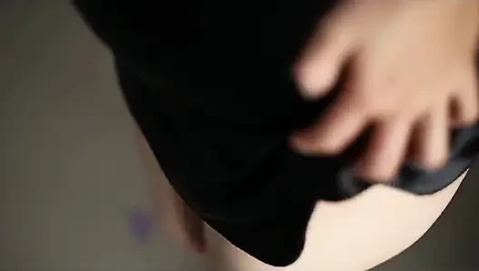 Cuma mau ganti baju tapi video bokong gadis indonesia jadi viral