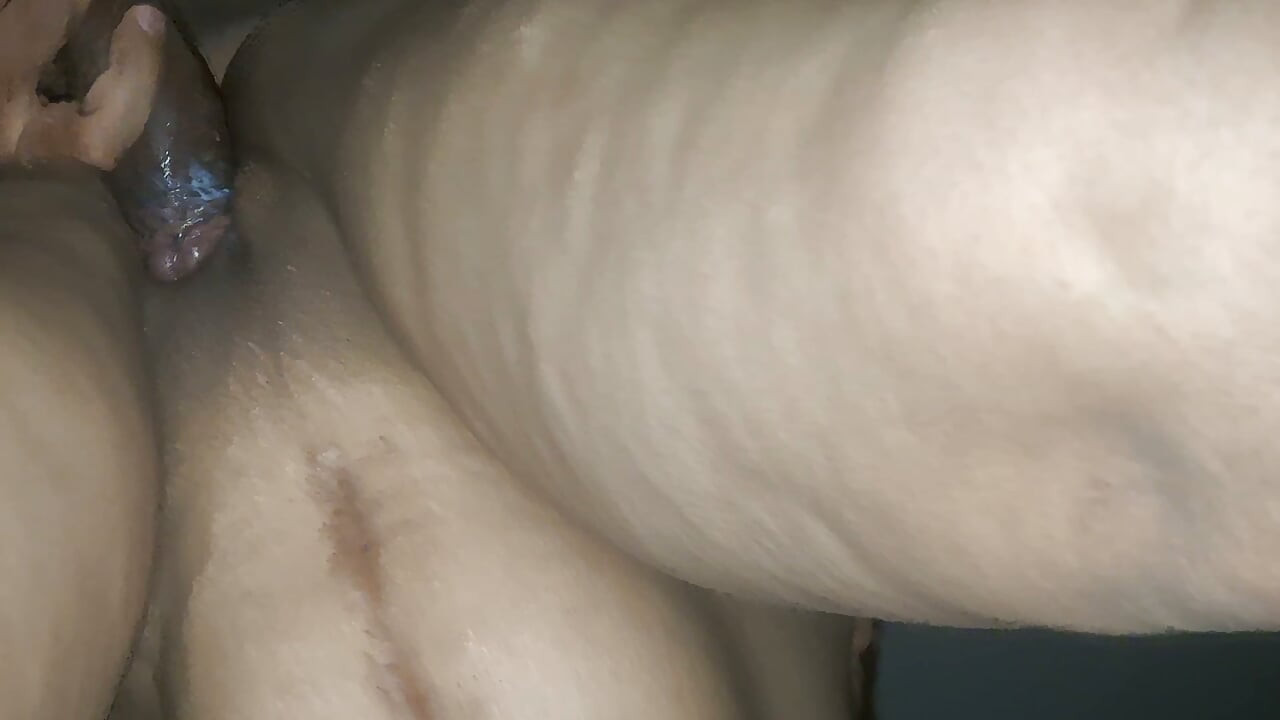 سکس سخت کس با خواهر زن، سینه های بزرگش در حال پریدن