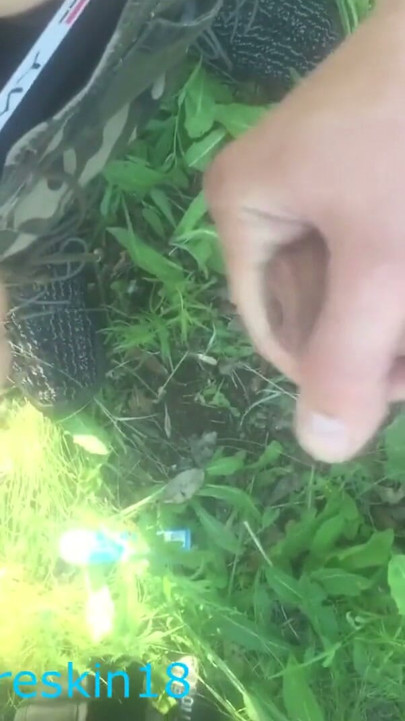 In public, we were eaten by mosquitoes, but we continued to fuck hot and leaked a lot of sperm | Clip 1