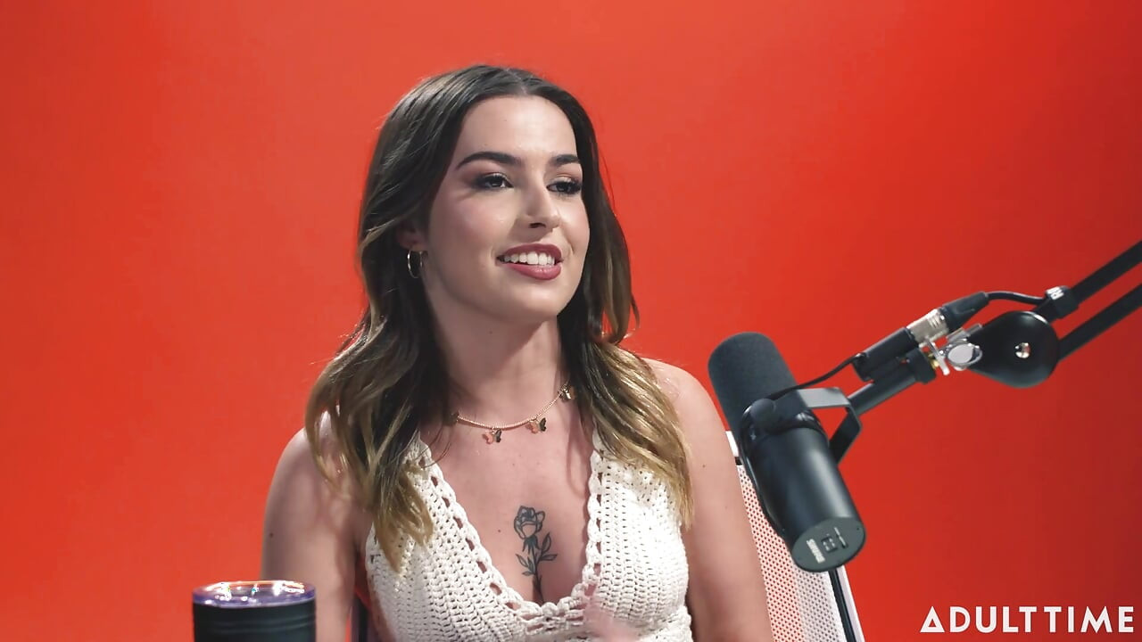 Chanel Camryn the Quiver Queen | the Adult Time Podcast