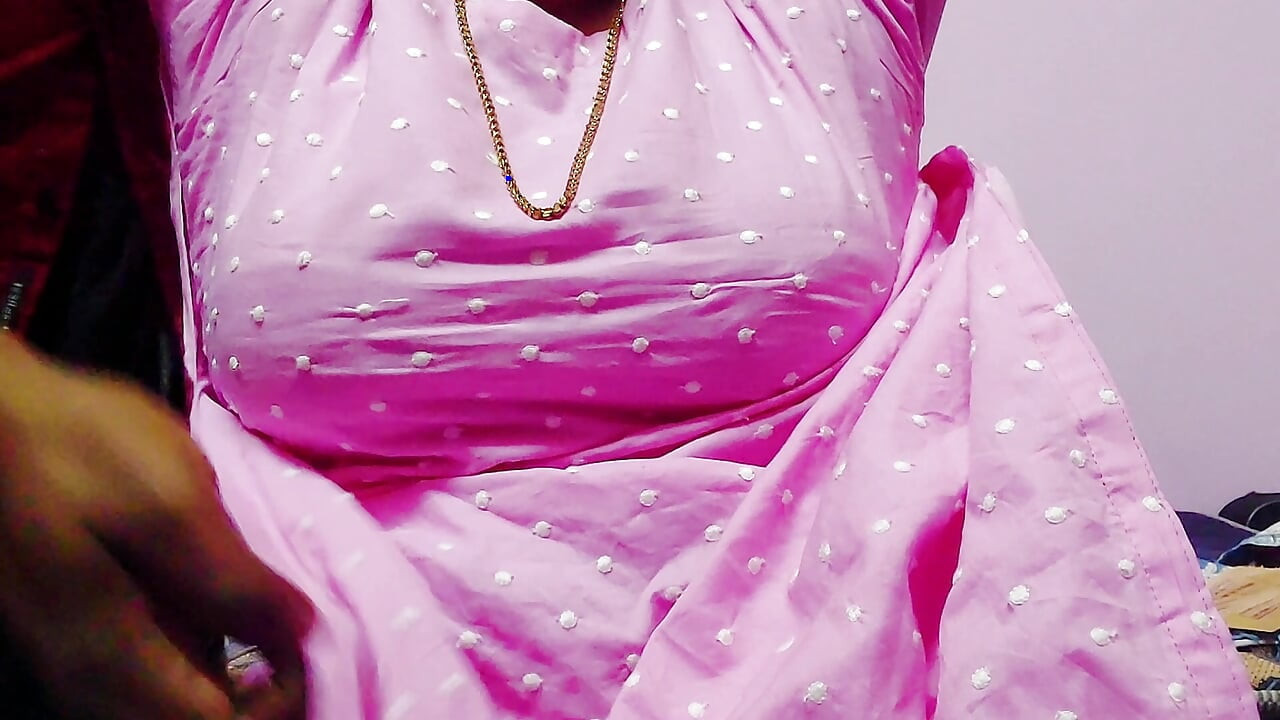 Mohini Bhabhi came to her stepbrother house