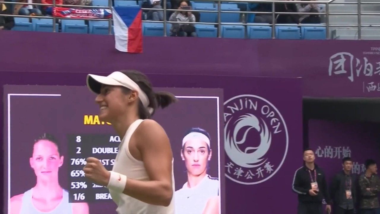 Caroline garcia poskakuje