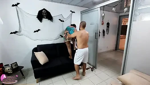 My Neighbor Is Horny With No Underwear And Asks Me To Fuck Her At Her House - Full Story - Porn