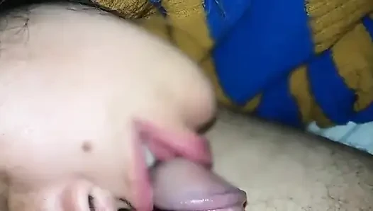 Sungguh blowjob buatan sendiri yang lezat 69