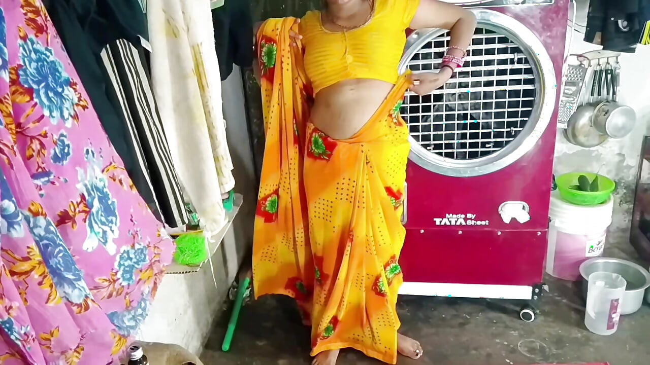 Big ass big tits sister-in-law fucked doggy style in cowgirl riding Hindi audio