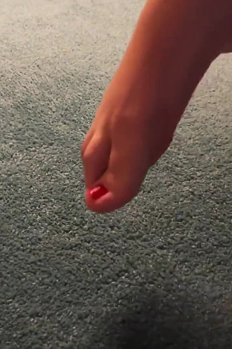 Please Cum on My Feet - Kitty Jay