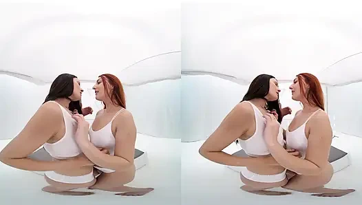 Lesbian Anal Dildo Adventure with Tiny Tina - in VR