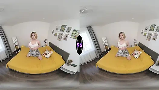 Mila Pie’s Mirror Lust Hot Solo Play with Her Perfect Body - TeenMegaWorld