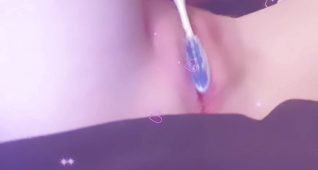 Roommates toothbrush on my pink pussy