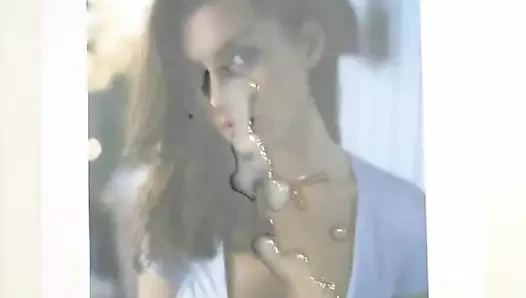 Anne hathaway haraç 1