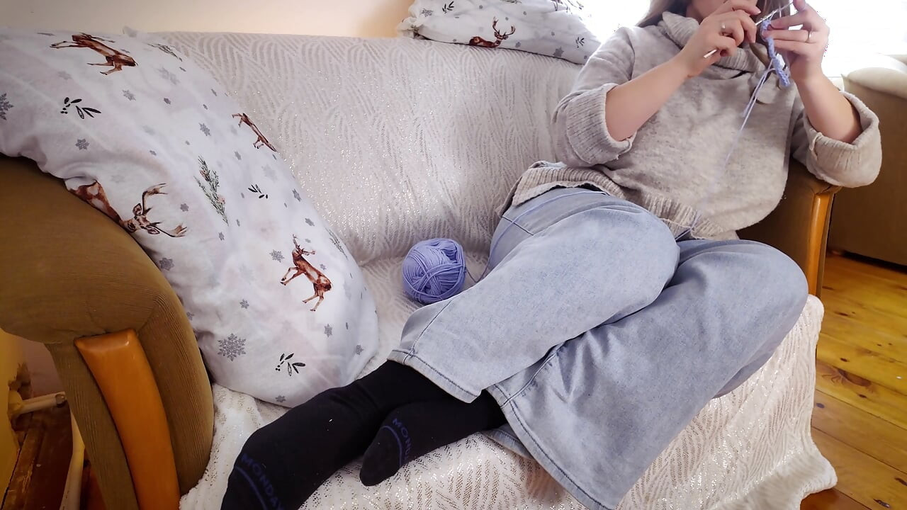 Masturbare calmă în șosete negre