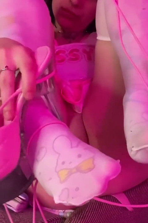 High Heels and Pussy for Stepdaddy