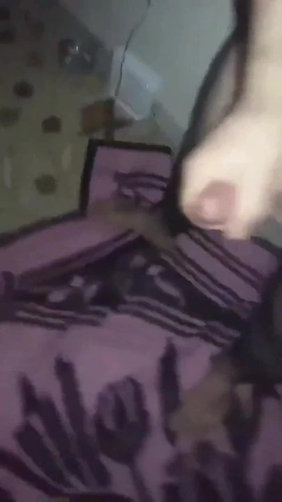 hatun kucakta gavat koca bamyasiyla oynuyor