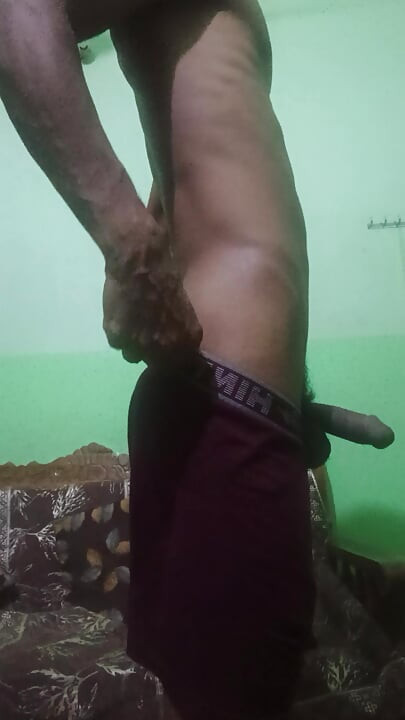 Handjob 18+ young Men Masturbating