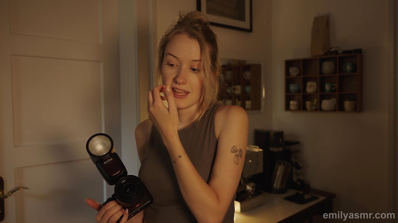 ASMR fotograf braucht ein männliches model ... Sie braucht dich!