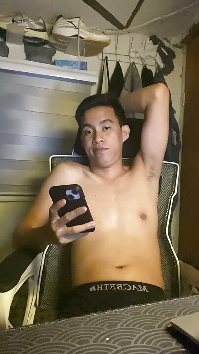 confident male model a captivating private session