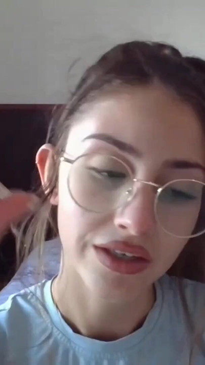 SHANAXNOW NOSE FETISH EATING BOOGERS PRESS NOSTRILS MOANING | Clip 2