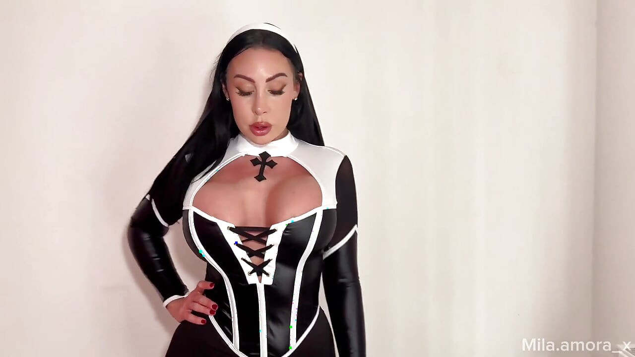 Seks anal sama biarawati mila amora