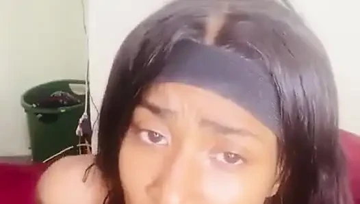 Gadis Dominika masturbasi kaya