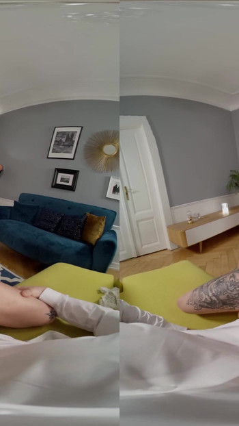 Spännande ögonblick från "Snälla knulla mig för att lindra min stress - virtuell verklig porr"