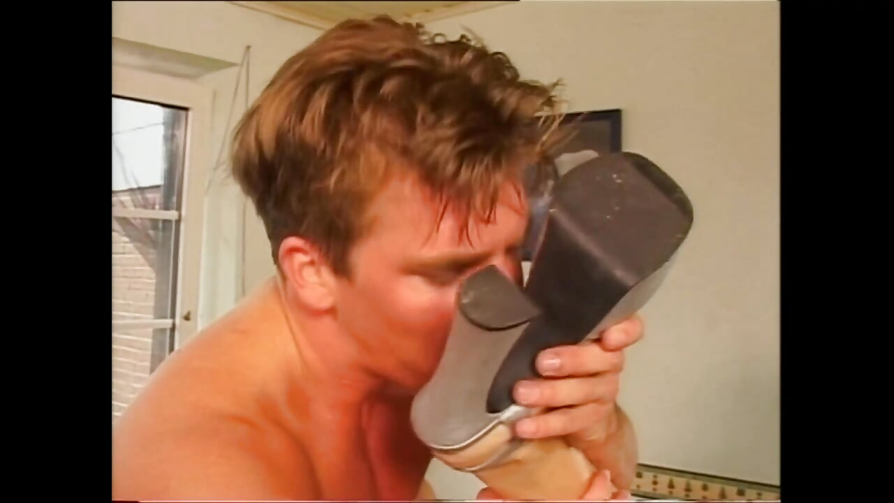 MILF Busty Housewife Fucked and Cumshot on Pierced Pussy by Huge Vintage Cock