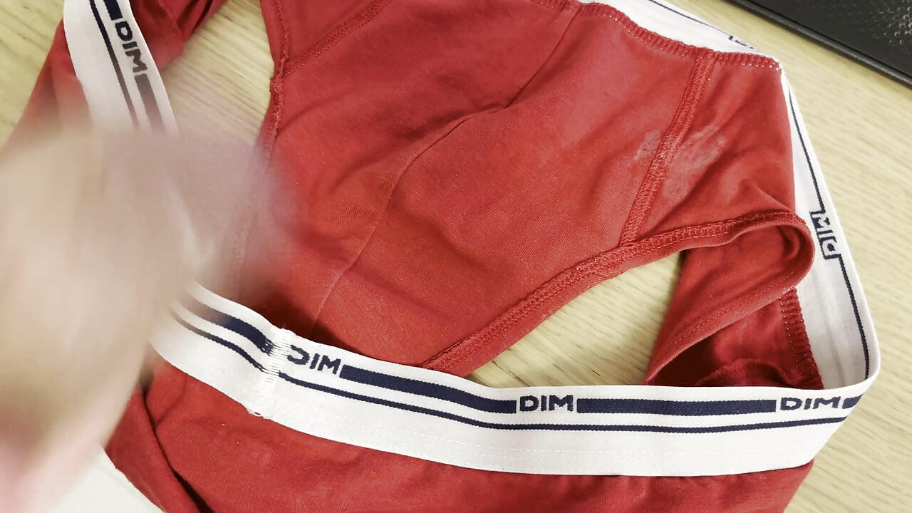 Cumming in My Red Briefs