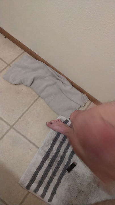 Cum tribute in shower