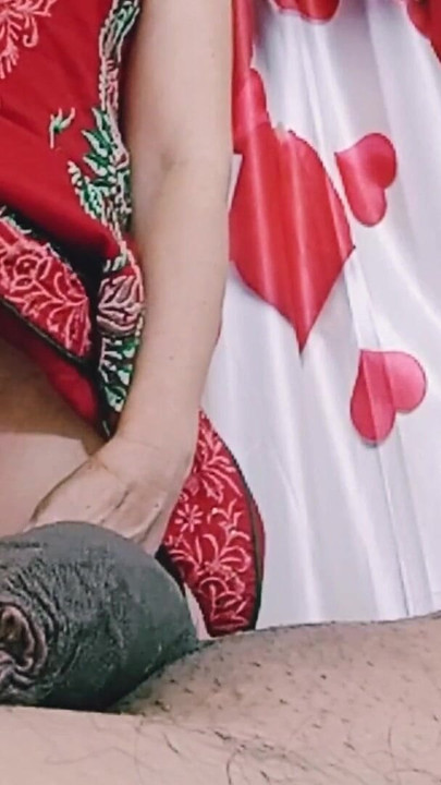 Detik epik dari "Kenaikan Keseronokan untuk MILF jalang"