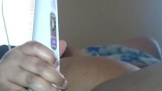 BBW cumming on vibrator twice