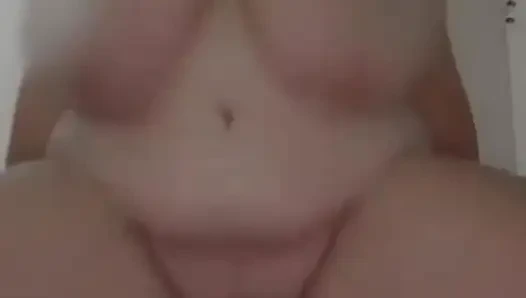 Dildoreiten und tittenklatschen