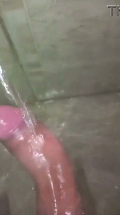 No hands water masturbation. Letting the stream of water fall on my big uncut latino cock until it makes me cum hands fr | Clip 1