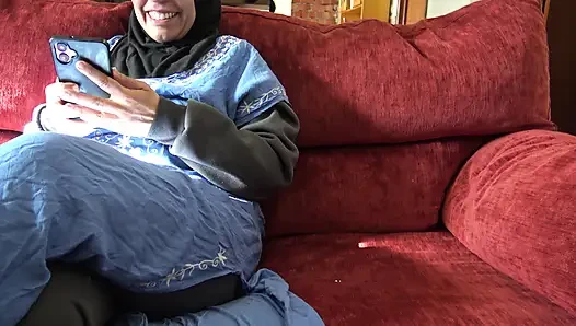 Deranged stepson wants to make his real stepmother pregnant with his big dick