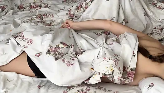 Sexy Stepsis With Perfect Ass Invites Stepbrother to Fuck Her