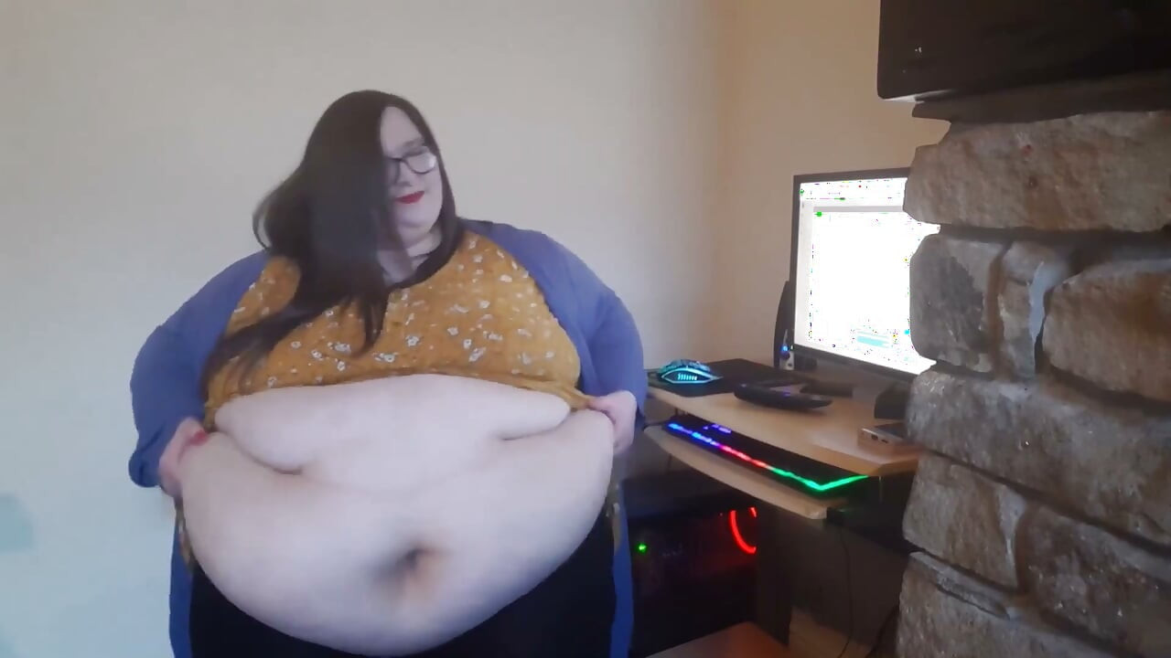 상사에게 굴욕을 당하는 SSBBW 비서 - 판타지
