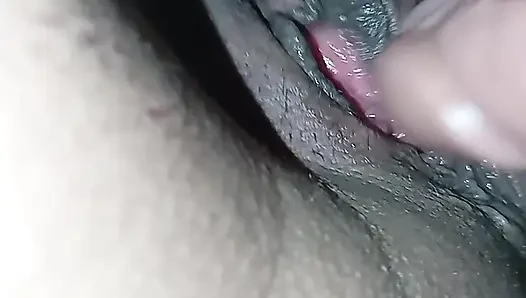 Apon bhabhi ke Khara Kore chode Dilam