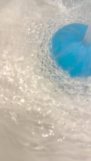 来自哈洛蛋糕的 SsecnirpNailati 的性玩具