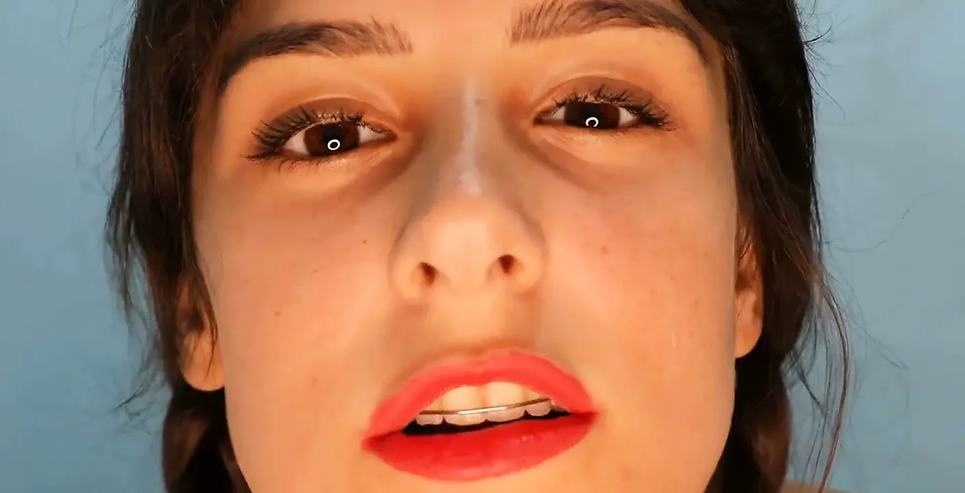 Trying a face JOI