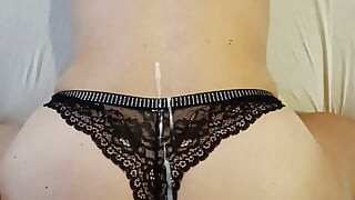 Cumming on wife's big ass after doggy